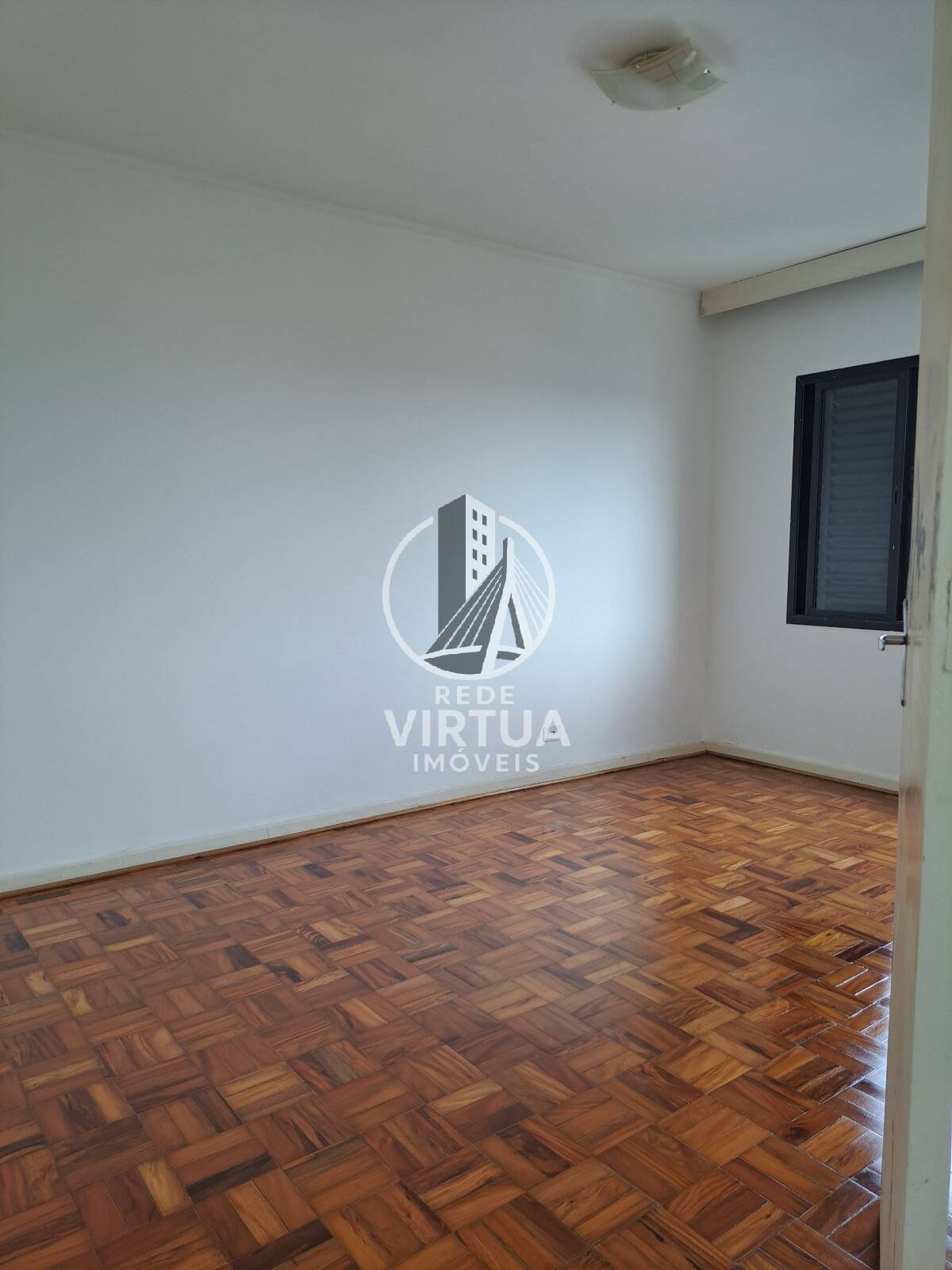 Apartamento à venda e aluguel com 2 quartos, 72m² - Foto 5
