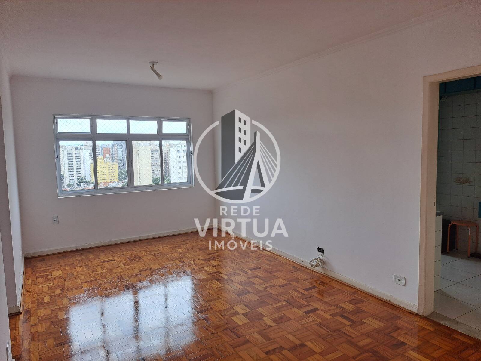 Apartamento à venda e aluguel com 2 quartos, 72m² - Foto 1