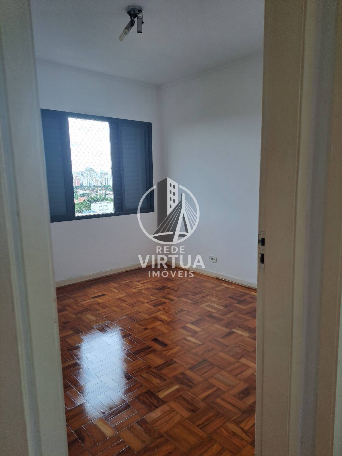 Apartamento à venda e aluguel com 2 quartos, 72m² - Foto 9
