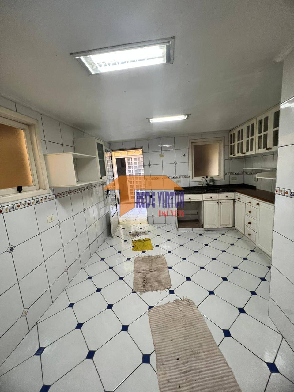 Casa de Condomínio à venda e aluguel com 3 quartos, 163m² - Foto 8