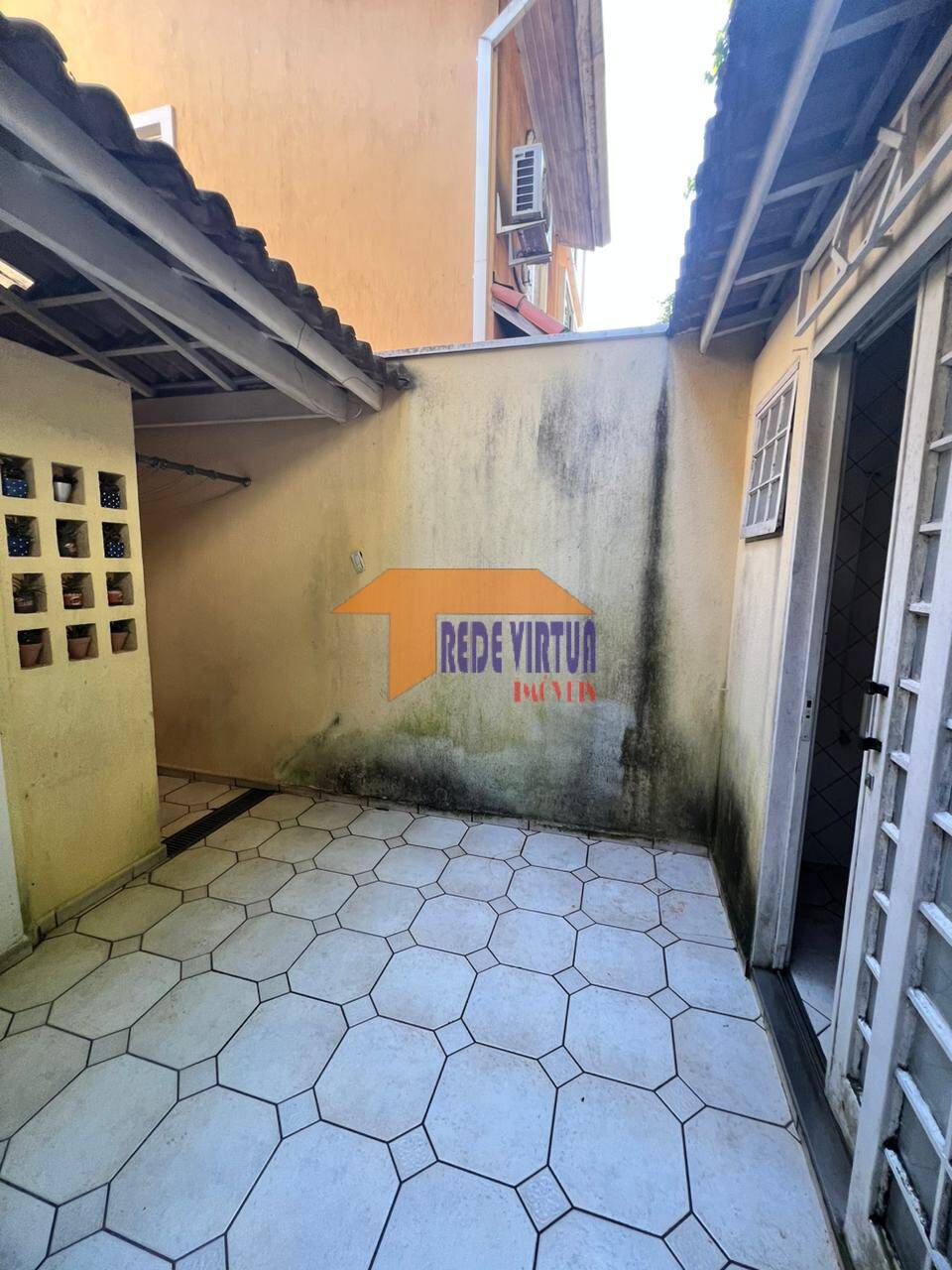 Casa de Condomínio à venda e aluguel com 3 quartos, 163m² - Foto 17