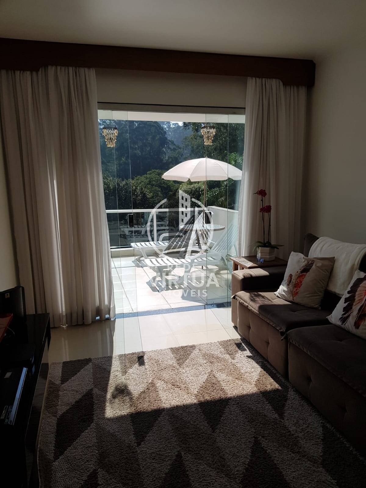 Casa de Condomínio à venda com 3 quartos, 125m² - Foto 1