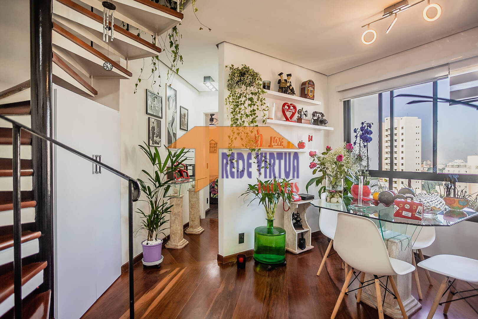 Apartamento à venda e aluguel com 2 quartos, 97m² - Foto 1