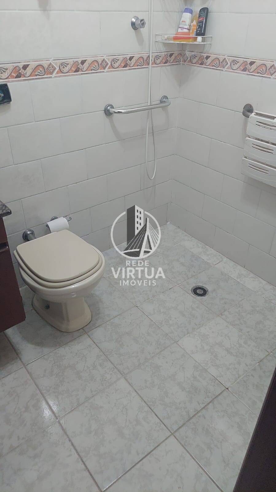 Casa à venda com 3 quartos, 102m² - Foto 4