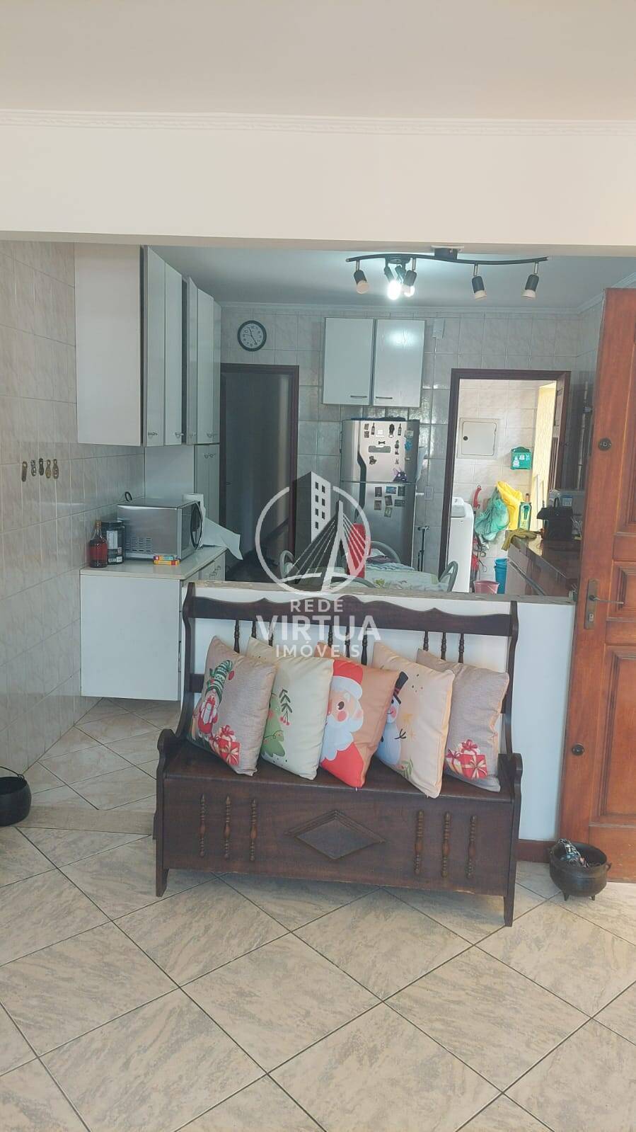 Casa à venda com 3 quartos, 102m² - Foto 8