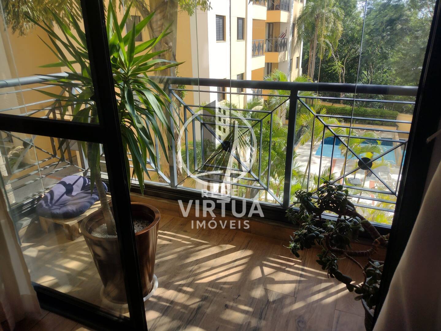 Apartamento à venda com 3 quartos, 72m² - Foto 4