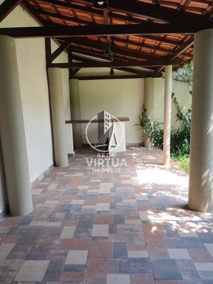 Casa à venda com 3 quartos, 150m² - Foto 16