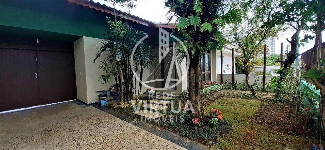 Casa à venda com 3 quartos, 150m² - Foto 1