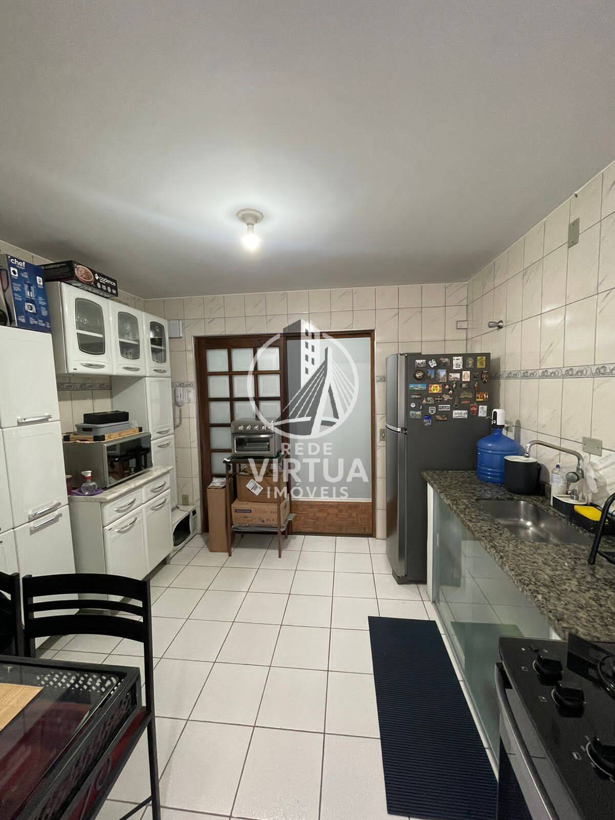 Apartamento à venda com 2 quartos, 64m² - Foto 17