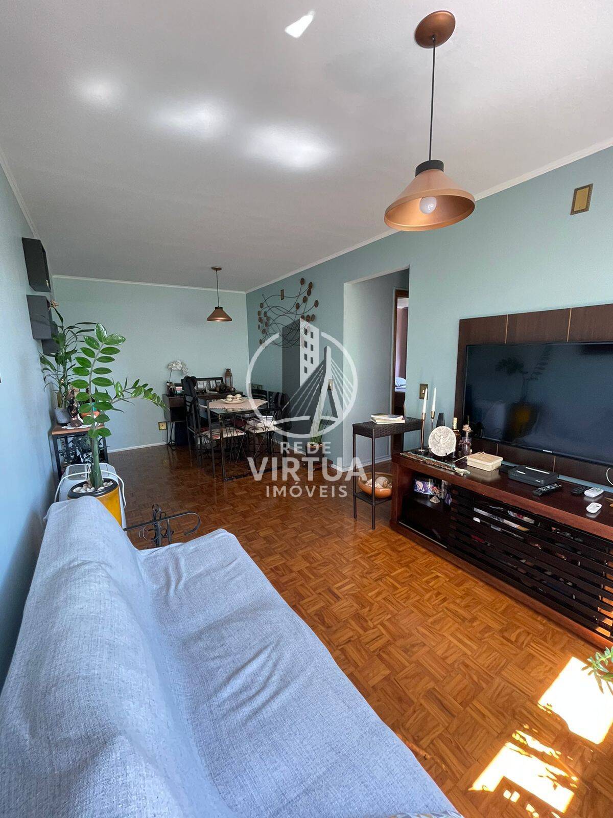 Apartamento à venda com 2 quartos, 64m² - Foto 1