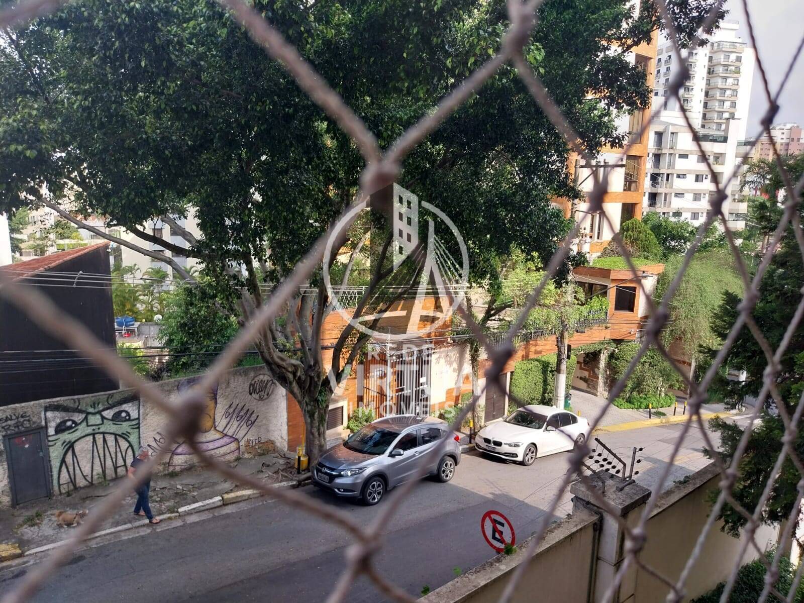 Apartamento à venda com 3 quartos, 130m² - Foto 17