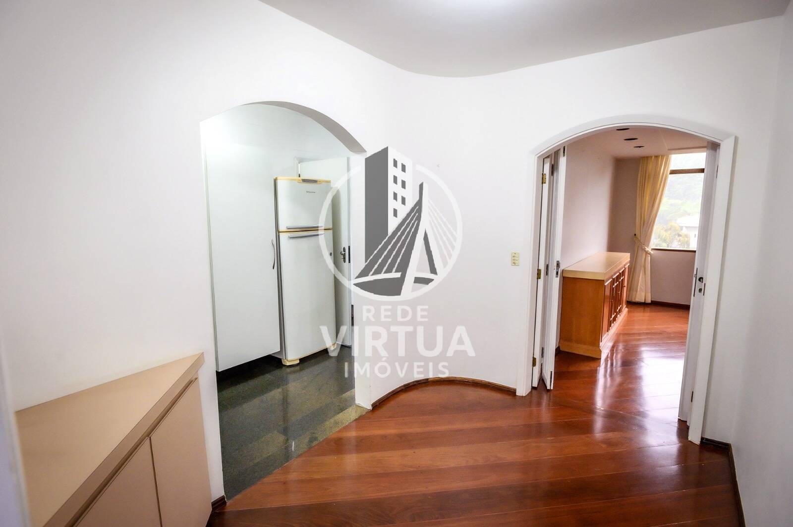 Apartamento, 3 quartos, 220 m² - Foto 13