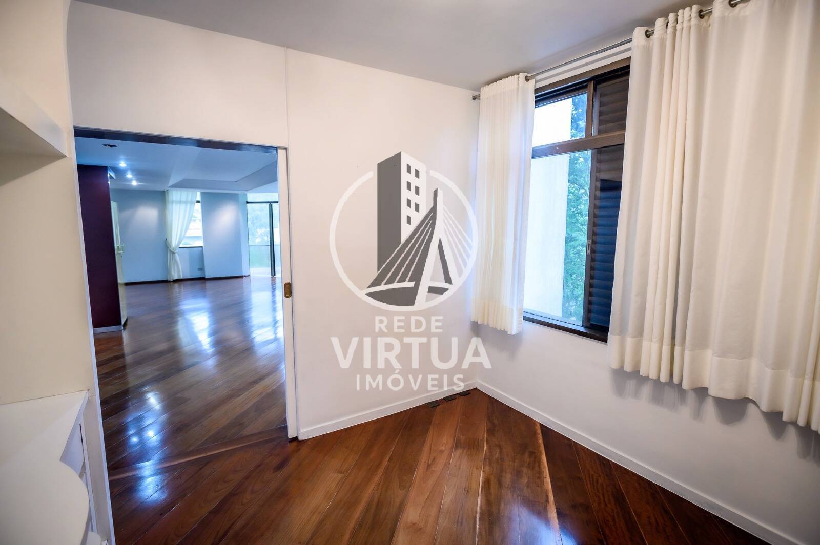 Apartamento, 3 quartos, 220 m² - Foto 12