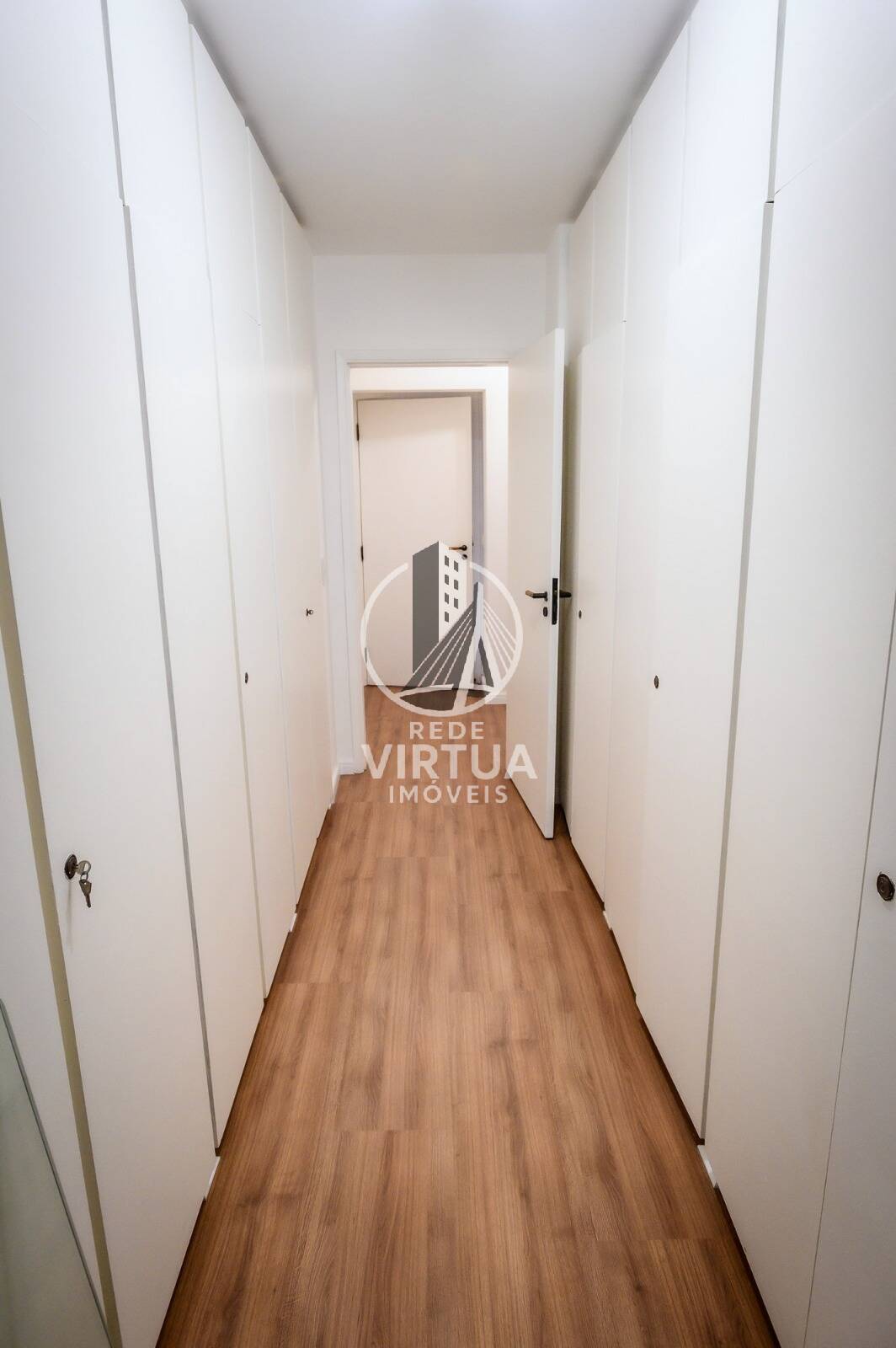 Apartamento, 3 quartos, 220 m² - Foto 32