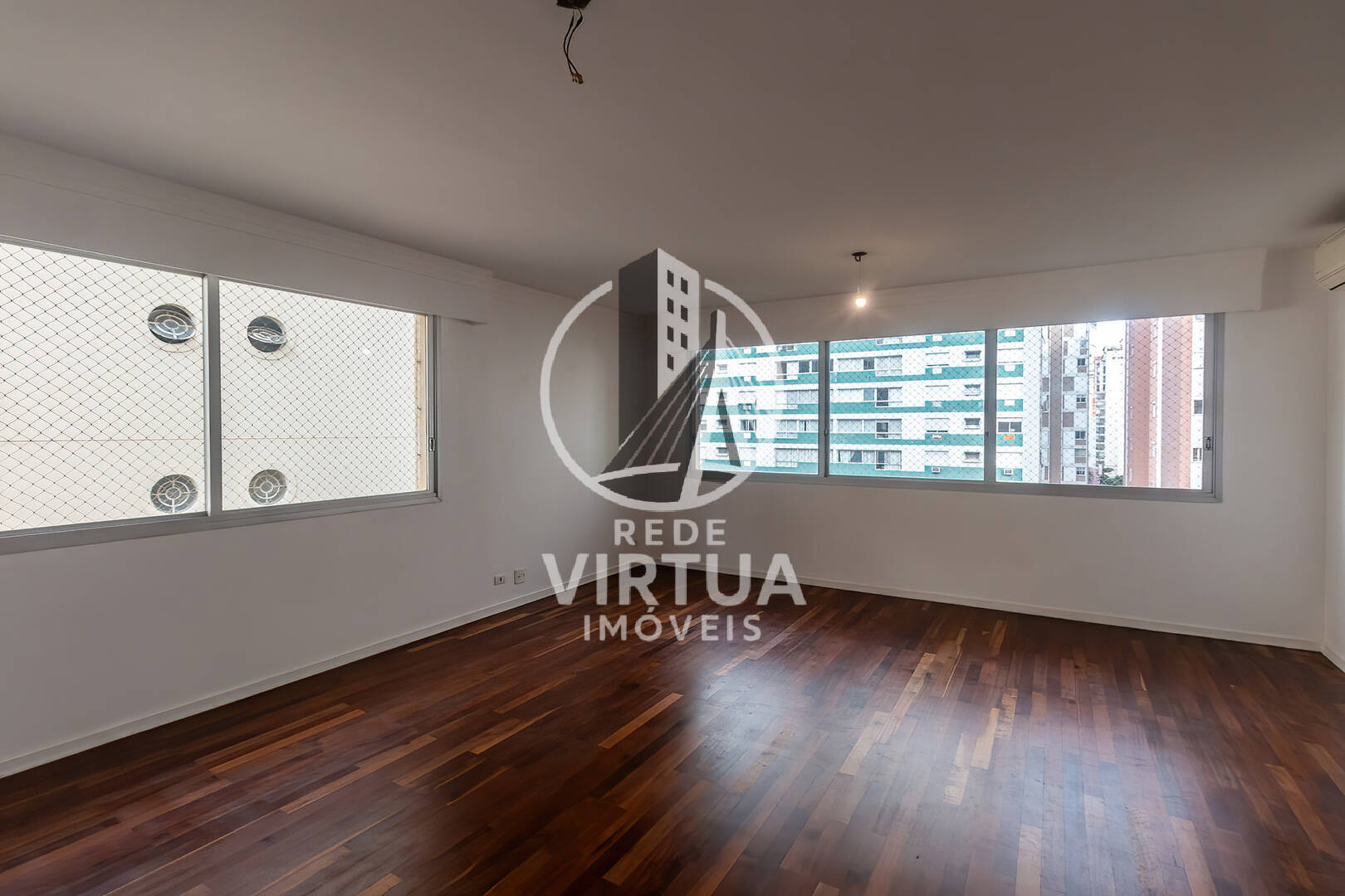 Apartamento, 3 quartos, 160 m² - Foto 3
